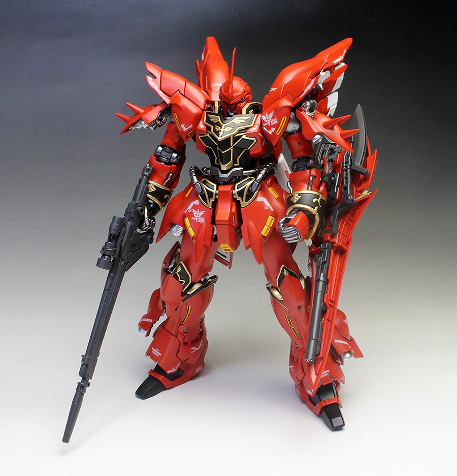 1/144 RG MSN-06S Sinanju Thumbnail