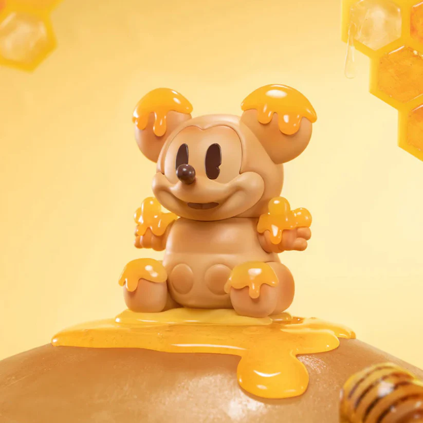 Mô hình Disney Mickey Childhood of Boundle Imagination Thumbnail